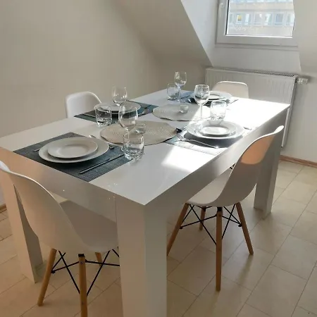 Urbansuites - Stylish I Koblenz Center I Kitchen I Up To 115m2 Apartment *