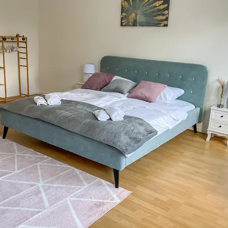 Apartment Urbansuites - Stylish I Koblenz Center I Kitchen I Up To 115m2 *