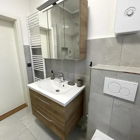 Apartment Urbansuites - Stylish I Koblenz Center I Kitchen I Up To 115m2