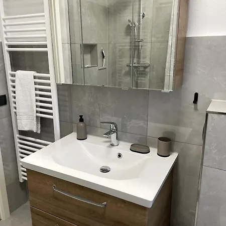 Urbansuites - Stylish I Koblenz Center I Kitchen I Up To 115m2 코블렌츠